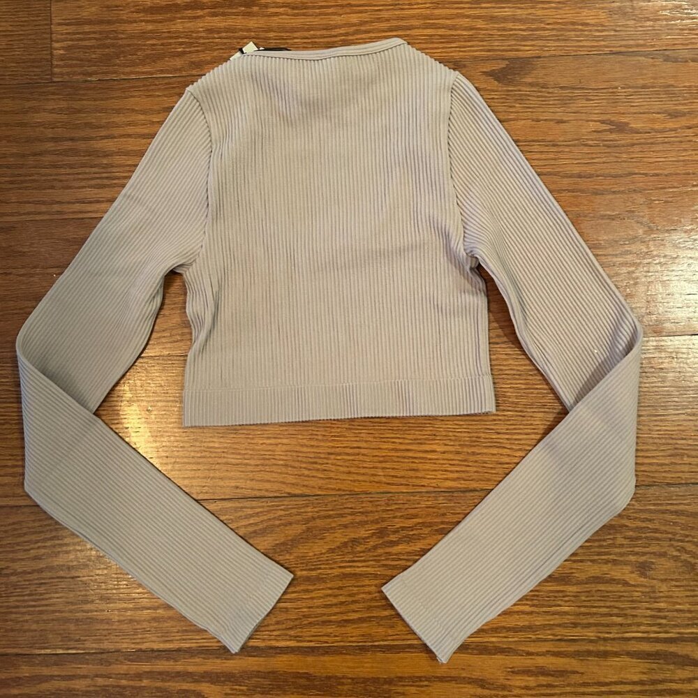 NWT Babaton Sculpt Ribbed Scoop Neck Cropped Longsleeve Size XS Seamless ARITZIA - Picture 8 of 11